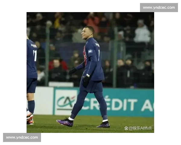 欧冠生死战!姆巴佩帽子戏法 vs C 罗点射救主,你为谁热血沸腾?