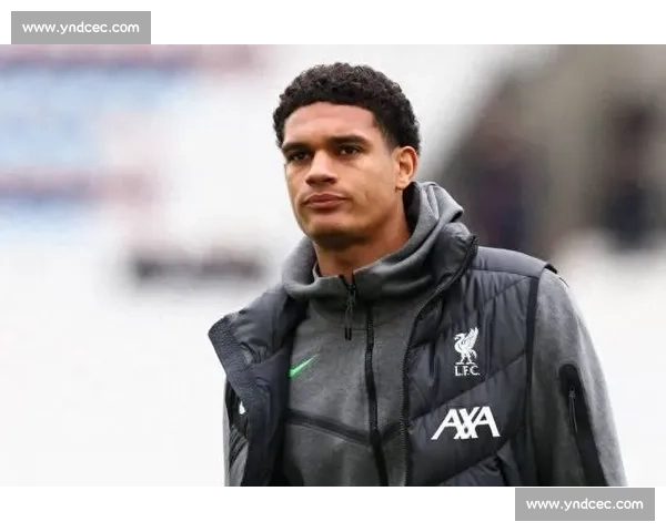 勒沃库森 3000 万欧求购利物浦中卫宽萨